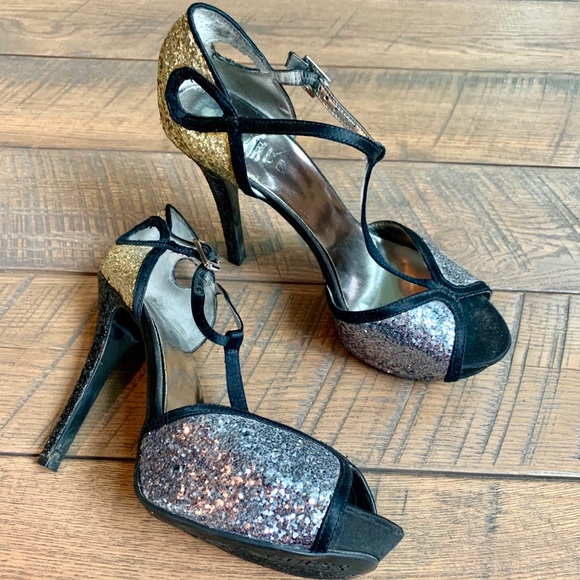 Guess high heels - Picture 2 of 5